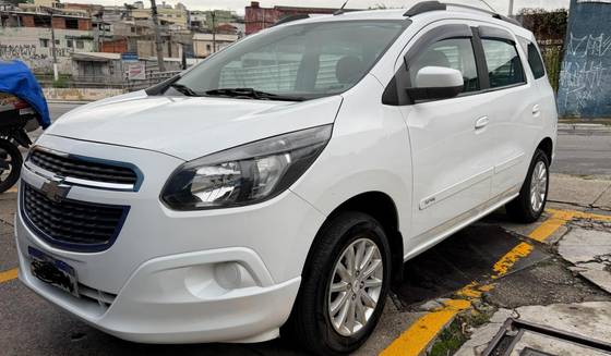CHEVROLET SPIN 1.8 LT 8V FLEX 4P MANUAL